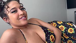 My ebony teen step sis wanna get pregnant bad, yo! Funsizedmegan in household fantasy with Scott Stark got me shook...