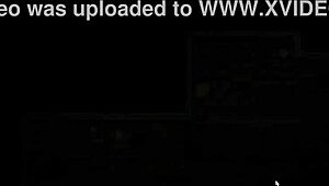 Lost Lagoon Harem hentai oyununda ep1, seksi çıplak peri hapishane anahtar deliğinde sıkışıyor