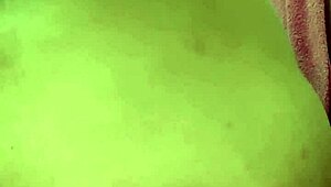 Prostitute widens ass with bottle