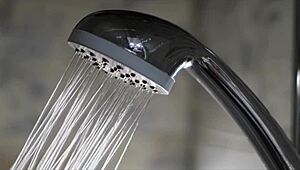 shower time gets steamy with sexy stepmom alora jaymes! so hot! 🔥