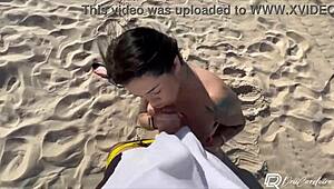 Gostosa safada hooks up on beach for raw outdoor sex with cum in mouth