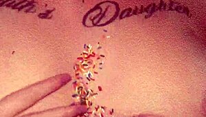 djbrisa coelhinha masturbates deliciously and cums a lot