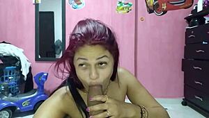 Knuller med min 18 år gamle nabo mens min kukold og hennes mor er på bystyremøte.