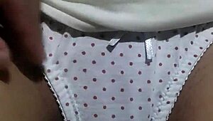 Indian milf gives blowjob and shows big ass