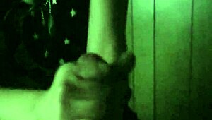 watch this cute petite girl give a handjob to her boyfriend's cock until cumshot 😏