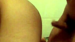 Gay guy explores encounters in Vietnam on Blued app