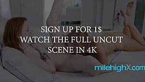 Sie lud mich ein, bald erkundeten wir unsere Gelüste. Rothaarige MILF und schüchterne Teen 18+ wurden wild!