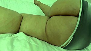 Ta sexy prdel mámy kamaráda mě šílí