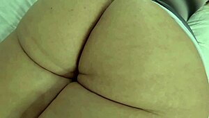 That sexy ass of my friend’s mom drives me crazy