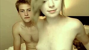 lillexie puts on a steamy webcam display