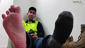 step gay dad escapes into foot fantasy dreams at work