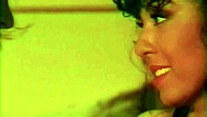 I’m obsessed with vintage lesbian fingering in steamy shower double play