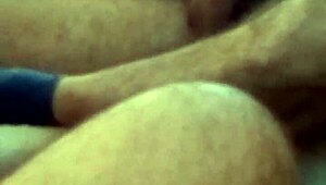 Mature Woman Gives Oral Sex During Fucking