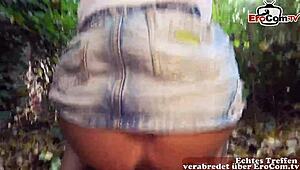 Kongkek POV luar dengan milf Jerman pirang tattoo saat dating.