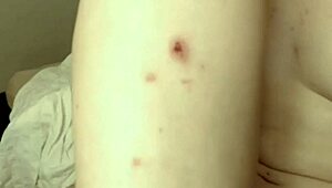 lillexie puts on a steamy webcam display