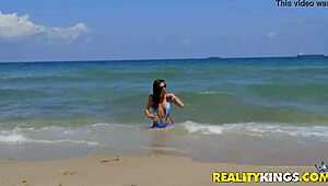 Reality kings features silvia saige in intriguing sling action