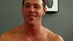 My stepbro doesn't know about gay smash