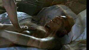 Celebridades loiras montando duro em cenas selvagens de compilação