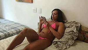 Pool fuck ends with cum in mouth 😋