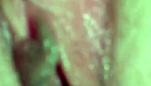 ugly face but extremely sexy body 18 year old teen masturbating.