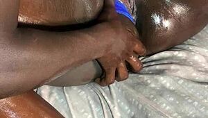 What happens in a yoni massage with a muscular therapist?