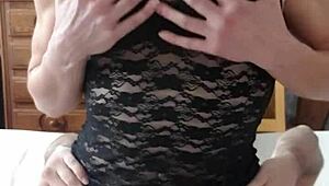 Hot milf in lingerie receives oral pleasure