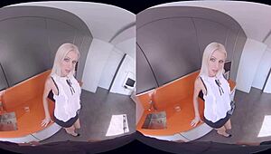 Virtualrealporn doorstep seller in 3D porn.