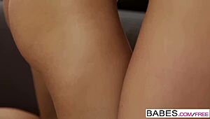 Babes Lola Myluv and Frida Stark in a Soft Spirit Workout Session