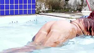 putaria em festa de swing praia e piscina - melissa devassa blows group