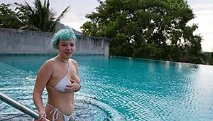 Stepsister Seduces Stepbrother in Swimsuit