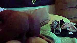 Tinder date turns into black cock riding adventure 😏