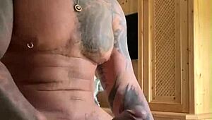 Viktor rom dances naked then masturbates his bbc 😏