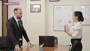 I crave that monster cock in my pussy and ass