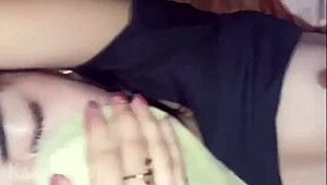 Petite Pinay student fucks for new phone