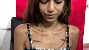 mi hermanastra me dio la mejor mamada y follada de este ano, fue increible