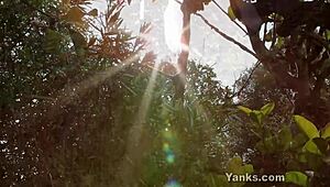 taliah mac, yanks babe, fingers herself wild outdoors