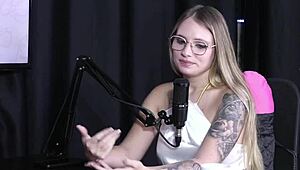 רצתה להוסיף תבלין לקריירה והפכה ליוצרת תוכן נועזת