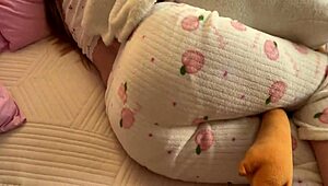 Rough homemade sex contrasts with loud moans and cumshot.