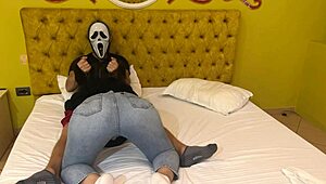 i got a free blowjob from ghostface on halloween