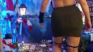 Hotwife steffi gold performs a slutty pussy dance in the full version.