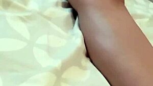 la despierto con la verga, buscanos juanlatino4, lamiendo su piercing