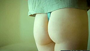 aussie babe charlie forde deepthroats cock! wow!