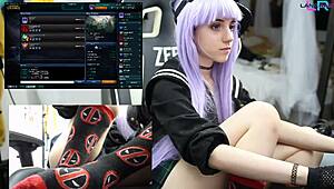 Teen masturbating during League of Legends URF!