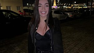 fucking my tinder date with long cock - martina smeraldi and yeri blue