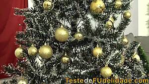 meu padrasto comeu meu cuzinho na noite de natal - paola gurgel 🎄🍑