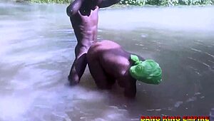 Shanty town breast owner exposed in African hardcore bush sex