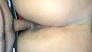Milk In The Ass Of A Mature Latina With Squirting Creampie