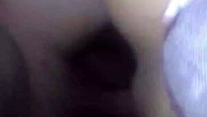 Knuller min pige hårdt og dybt hele natten?