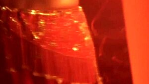 Erotic belly dancing with brunette beauty, so arousing! 💃