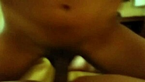 sexy wife blows big cock and fucks it 😘